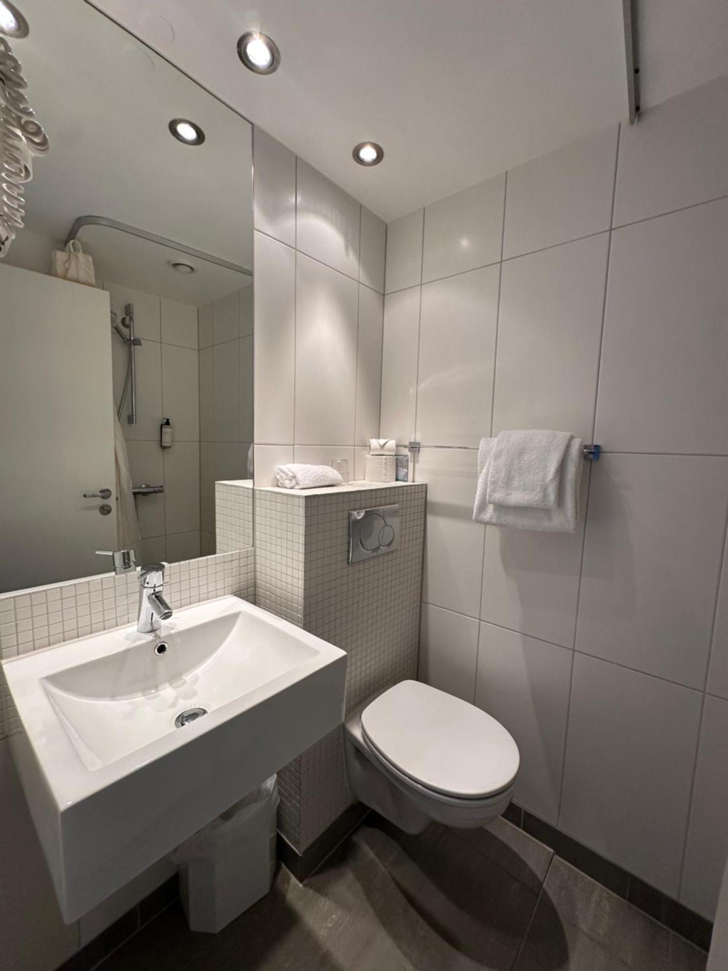 Holmen Fjordhotell 4* Nesbru