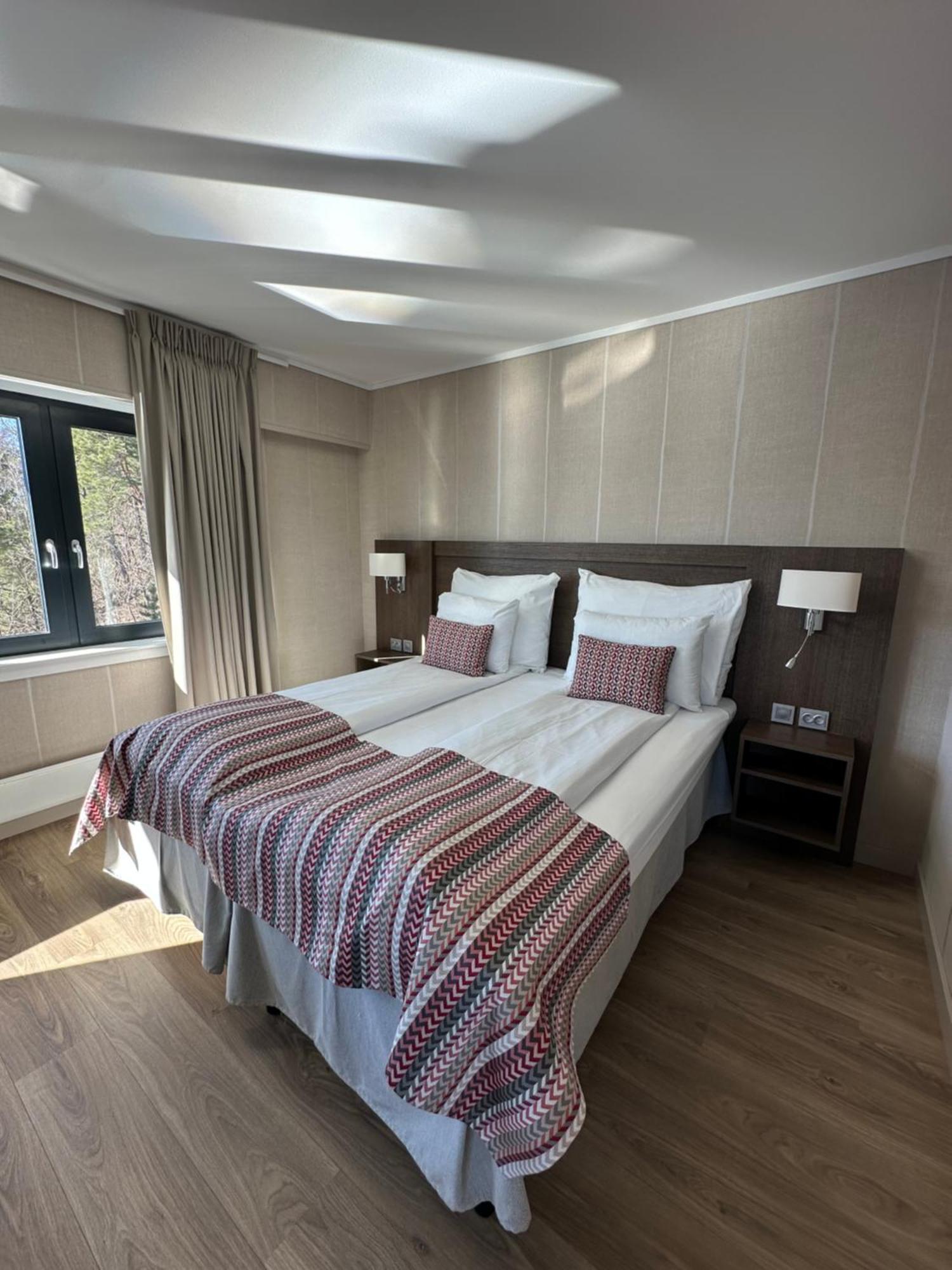 Holmen Fjordhotell Hotel