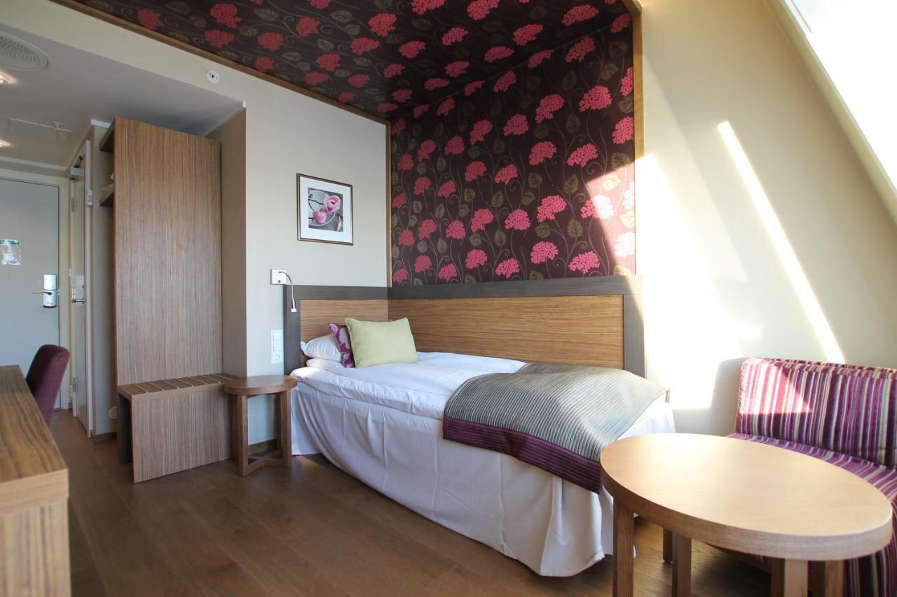Holmen Fjordhotell 4*